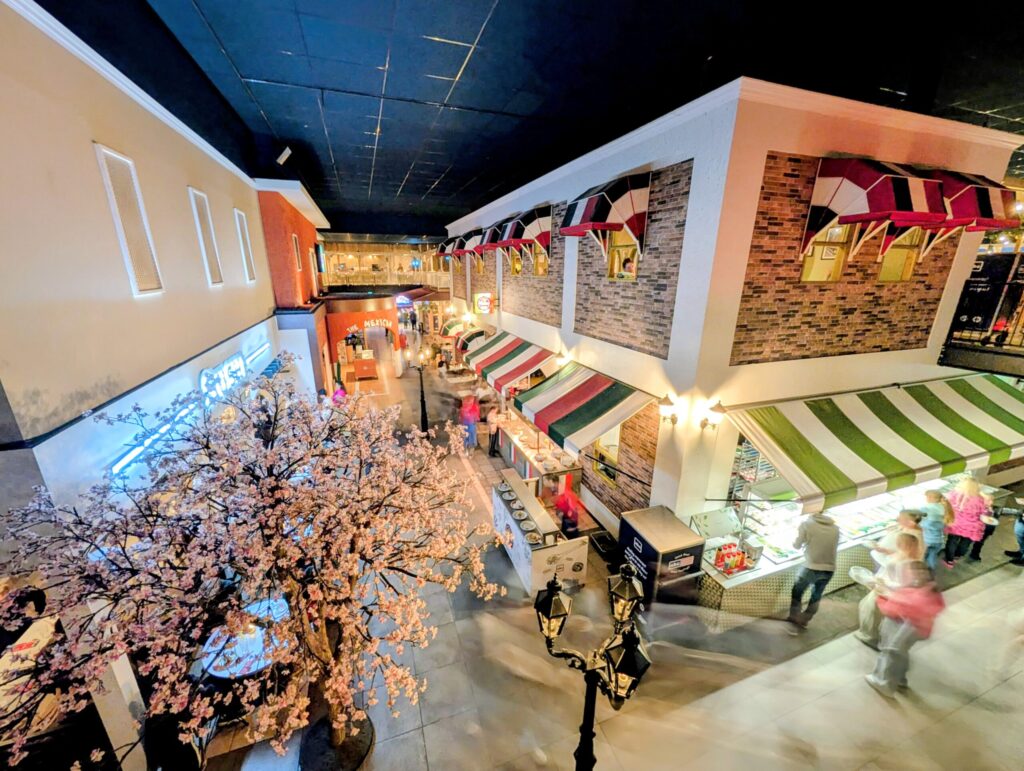 PXL_20251106_174159262.LONG_EXPOSURE-01.COVER2_-1024x771 Eine kulinarische Weltreise